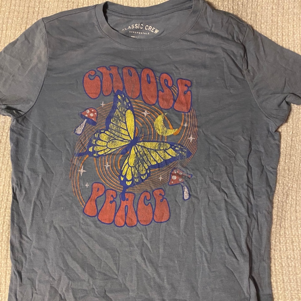 Aeropostale  graphic tee